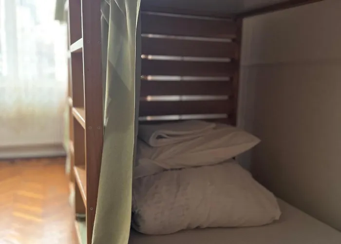 Buddha Hostel Bodoni